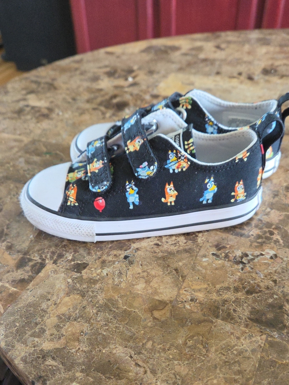 Converse Kids Black Bluey Print Velcro Sneakers with White Toe